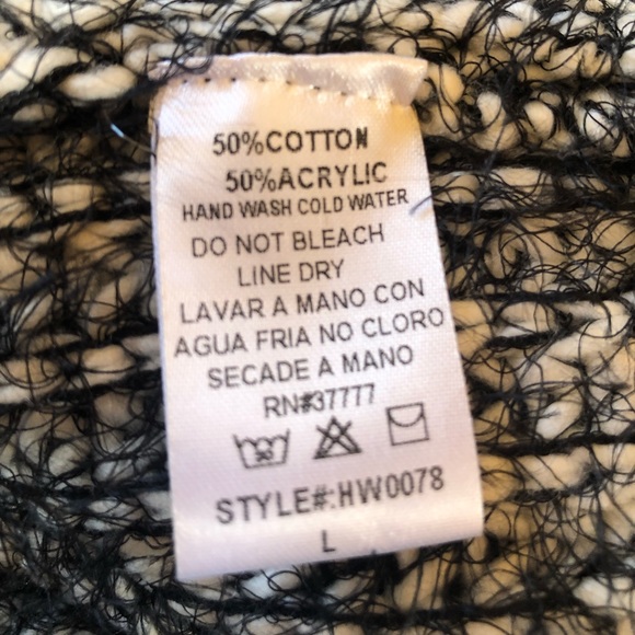 Akira Chicago Red Label Sweater Coat - Picture 9 of 9